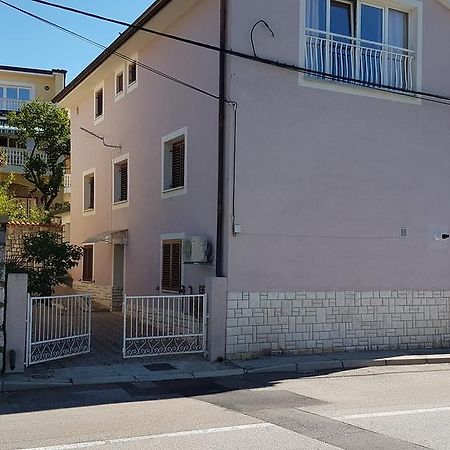 Apartman Sevilya Kostrena Exteriér fotografie
